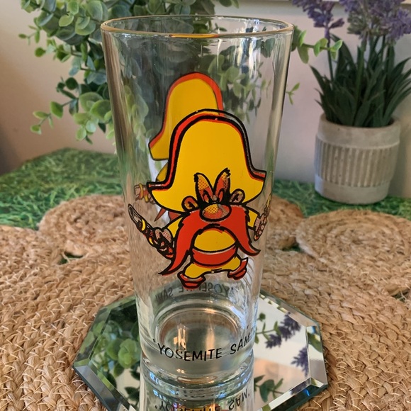Warner brothers, Pepsi COLLECTOR SERIES YOSEMITE SAM drinking glass, EUC - Picture 3 of 8